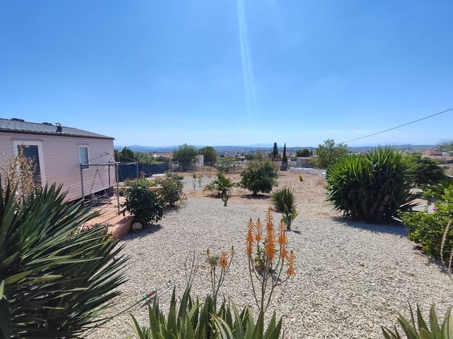 4 bedroom Townhouse for sale in Fortuna with pool garage - € 260,000 (Ref: 9306401)