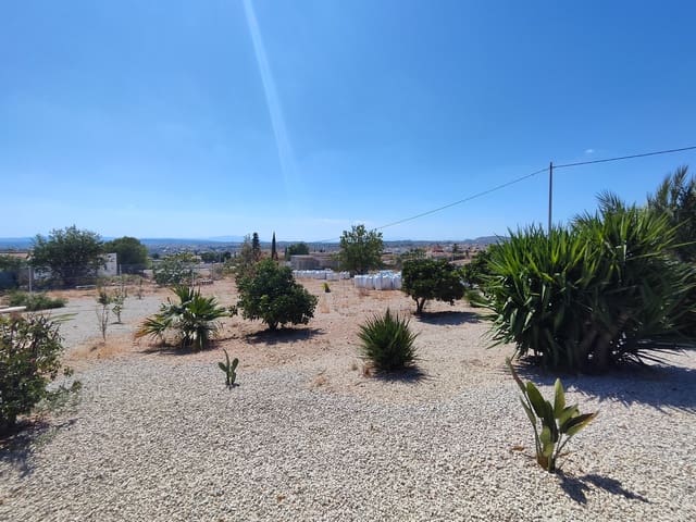 4 bedroom Townhouse for sale in Fortuna with pool garage - € 260,000 (Ref: 9306401)