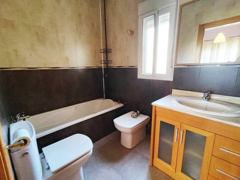 3 soveværelse Byhus til salg i Fortuna med garage - € 184.000 (Ref: 9307222)