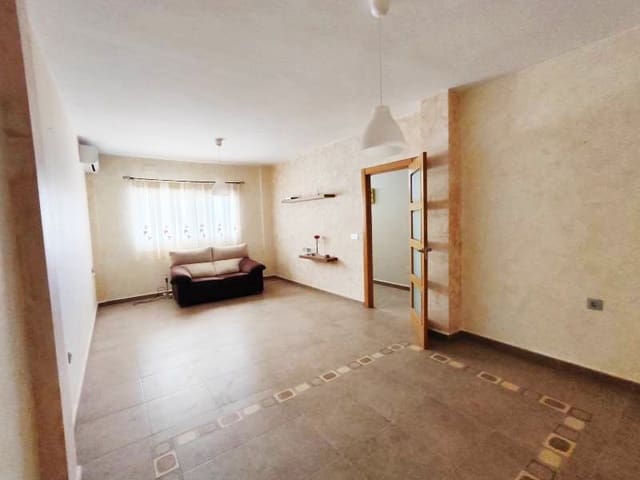 3 bedroom Townhouse for sale in Fortuna with garage - € 184,000 (Ref: 9307222)