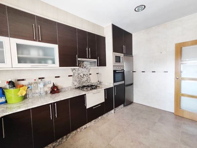 3 bedroom Townhouse for sale in Fortuna with garage - € 184,000 (Ref: 9307222)