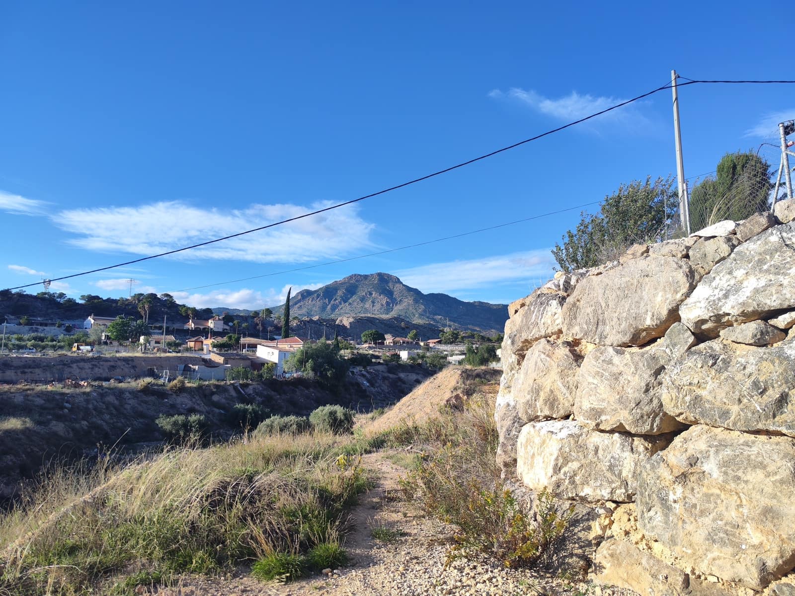 3 soveværelse Finca/Landehus til salg i Fortuna med swimmingpool garage - € 249.950 (Ref: 9308591)