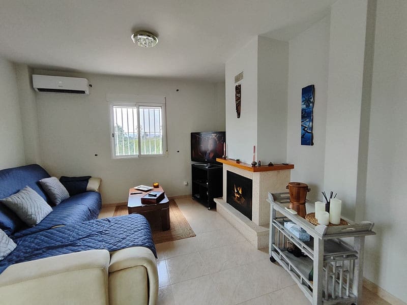 3 sypialnia Finka/Dom wiejski na sprzedaż w Fortuna z basenem garażem - 264 900 € (Ref: 9311986)