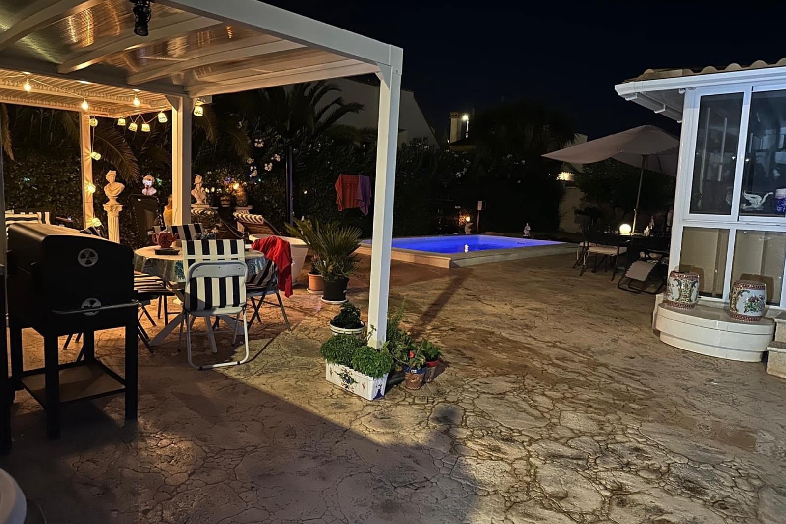 Chalet de 2 habitaciones en Hondón de las Nieves en venta con piscina garaje - 260.000 € (Ref: 9340056)