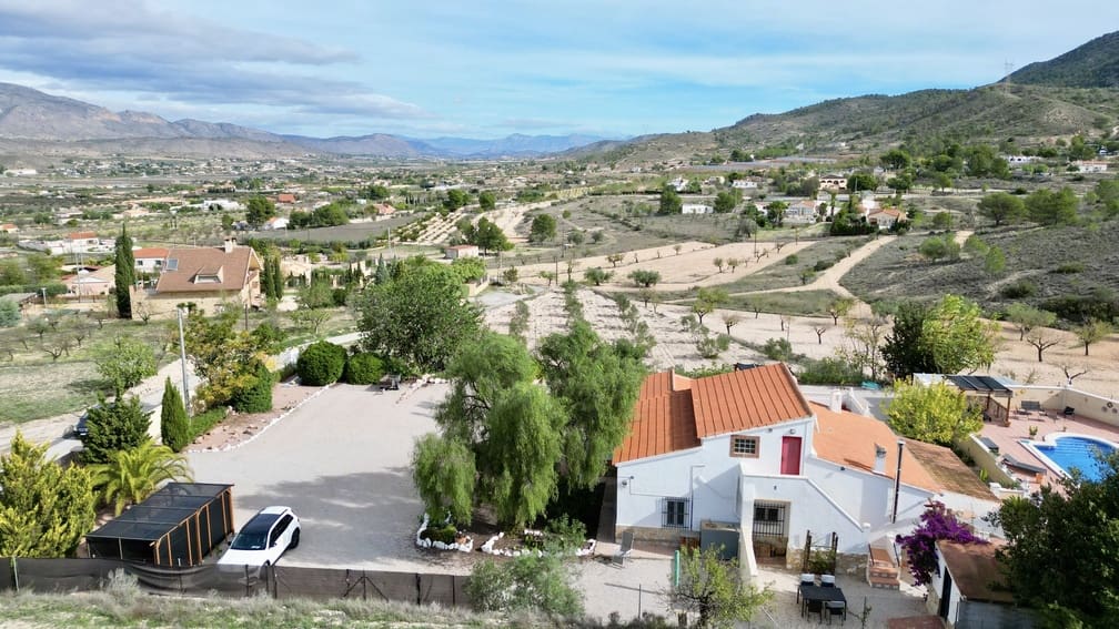 4 chambre Maison de Ville à vendre à Hondon de las Nieves avec piscine garage - 380 000 € (Ref: 9348551)