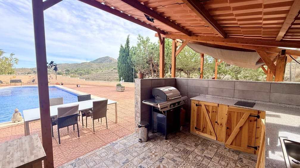 4 chambre Maison de Ville à vendre à Hondon de las Nieves avec piscine garage - 380 000 € (Ref: 9348551)