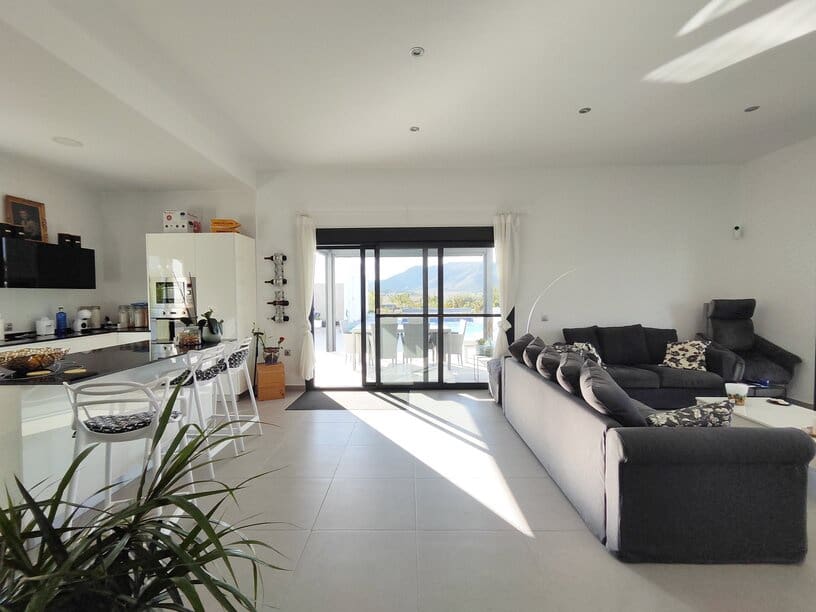 3 slaapkamer Huis te koop in Canada de la Lena met zwembad garage - € 399.950 (Ref: 9360752)