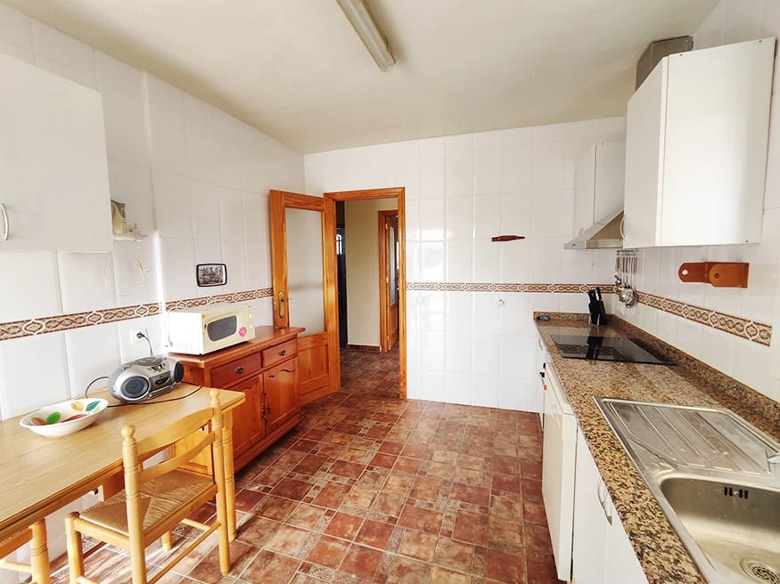 3 bedroom Townhouse for sale in Fortuna with garage - € 235,000 (Ref: 9376890)