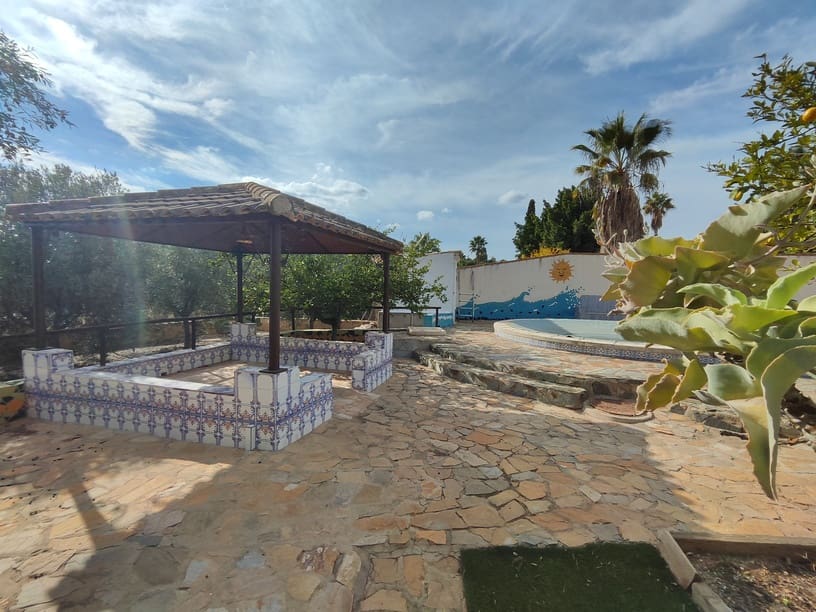 3 bedroom Villa for sale in Fortuna with pool garage - € 230,000 (Ref: 9394243)