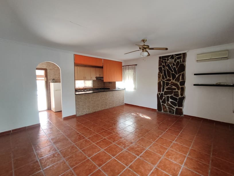 3 bedroom Villa for sale in Fortuna with pool garage - € 230,000 (Ref: 9394243)