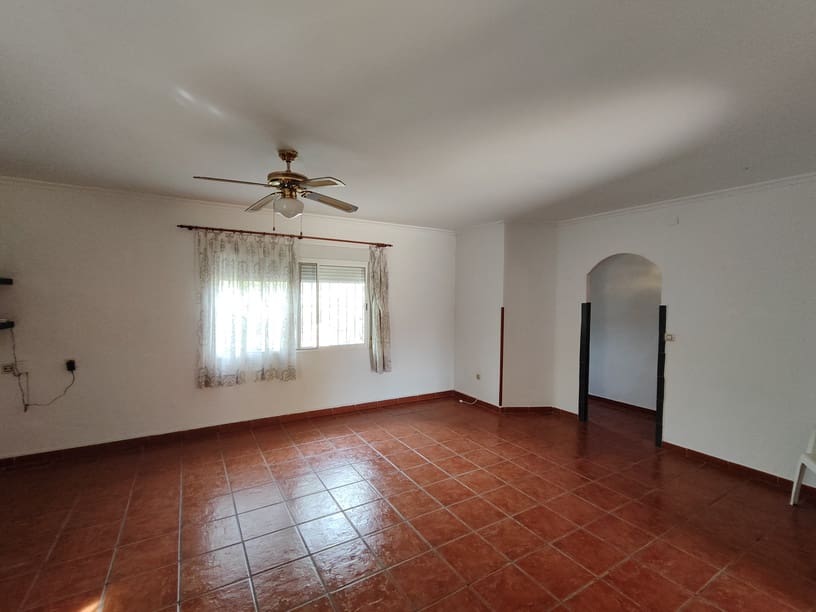 3 bedroom Villa for sale in Fortuna with pool garage - € 230,000 (Ref: 9394243)