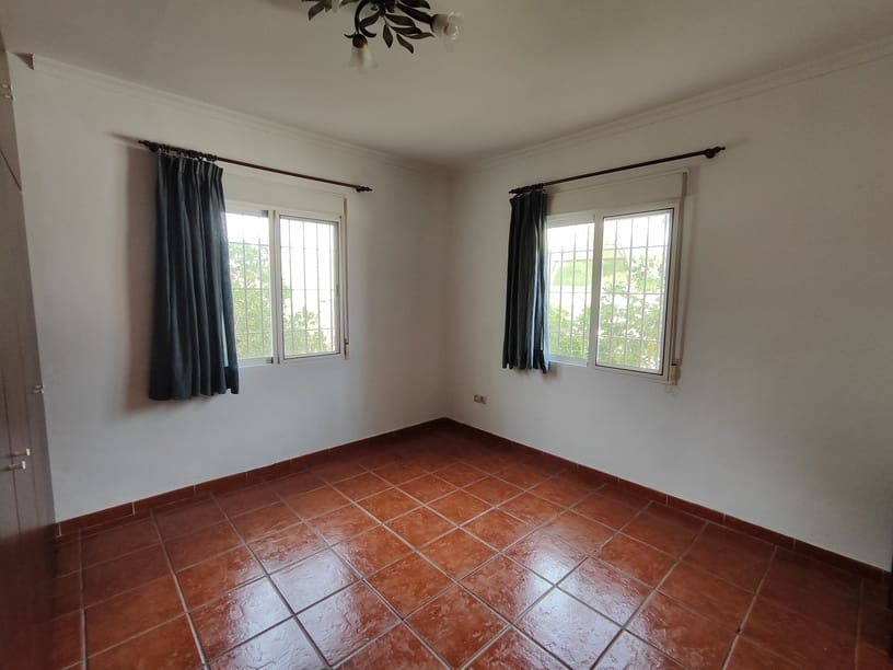 3 bedroom Villa for sale in Fortuna with pool garage - € 230,000 (Ref: 9394243)