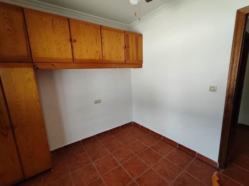 3 bedroom Villa for sale in Fortuna with pool garage - € 230,000 (Ref: 9394243)