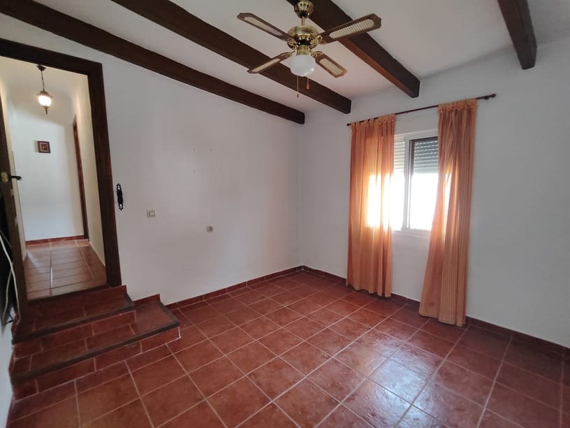 3 bedroom Villa for sale in Fortuna with pool garage - € 230,000 (Ref: 9394243)