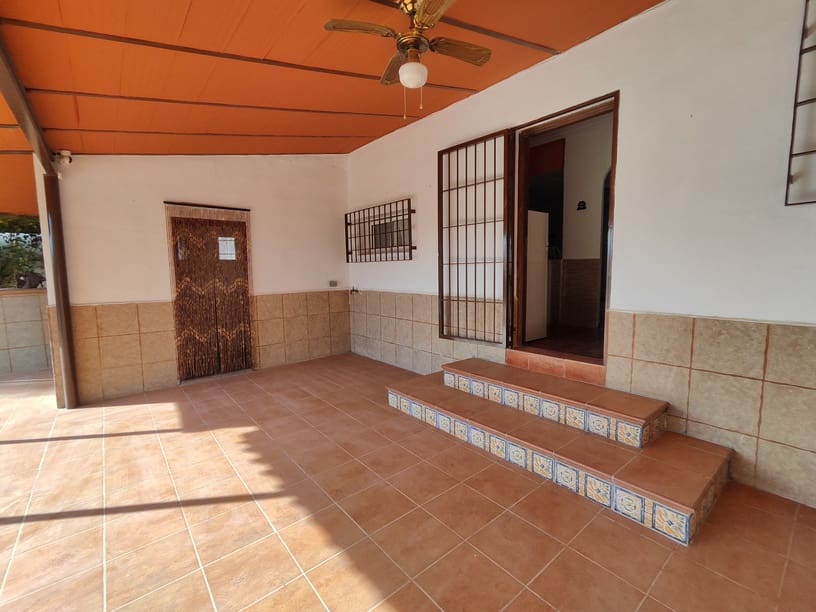 3 bedroom Villa for sale in Fortuna with pool garage - € 230,000 (Ref: 9394243)