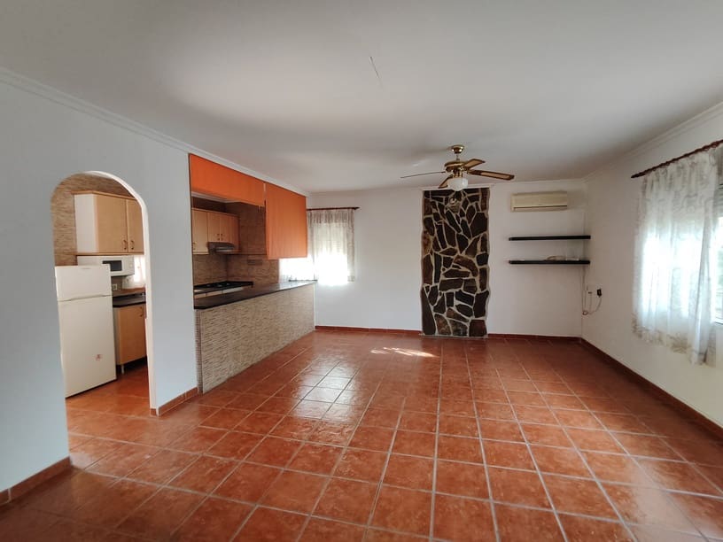 3 bedroom Villa for sale in Fortuna with pool garage - € 230,000 (Ref: 9394243)