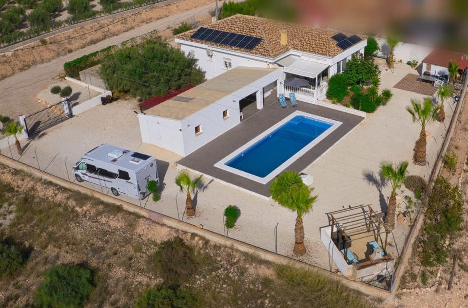 3 bedroom Townhouse for sale in Macisvenda with pool garage - € 339,000 (Ref: 9396517)