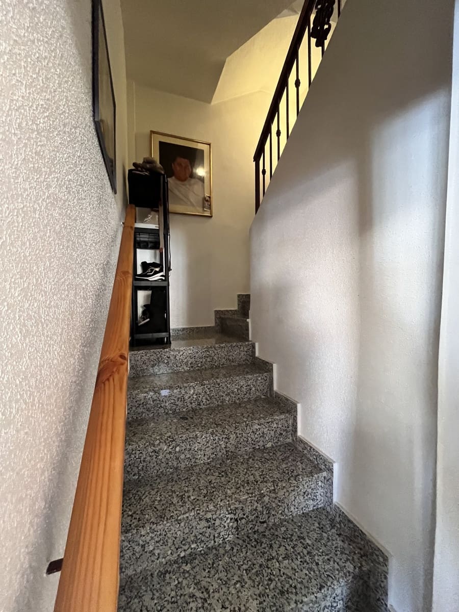 3 soverom Rekkehus til salgs i Ciudad Quesada med svømmebasseng garasje - € 279 000 (Ref: 9415121)