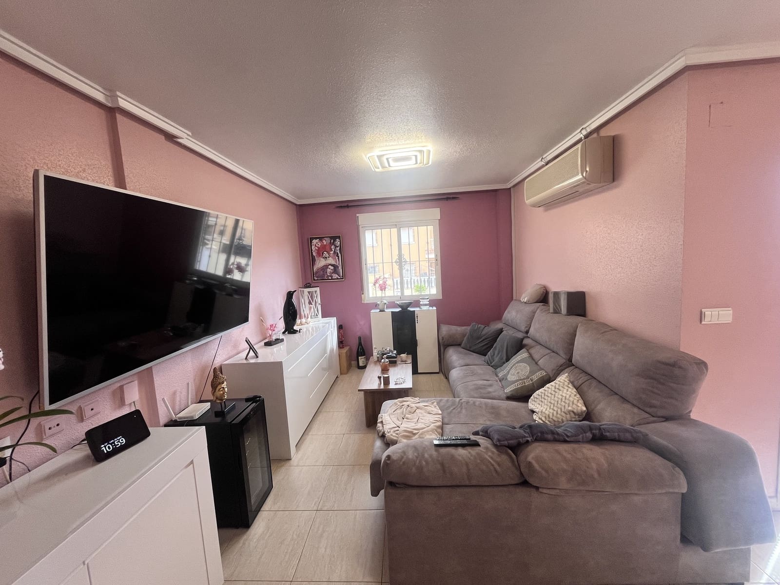 3 soverom Rekkehus til salgs i Ciudad Quesada med svømmebasseng garasje - € 279 000 (Ref: 9415121)