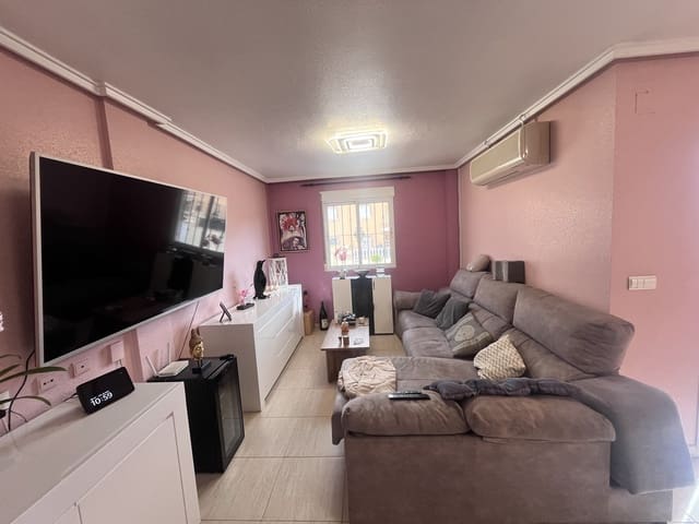 3 soverom Rekkehus til salgs i Ciudad Quesada, Rojales med svømmebasseng garasje - € 279 000 (Ref: 9415121)