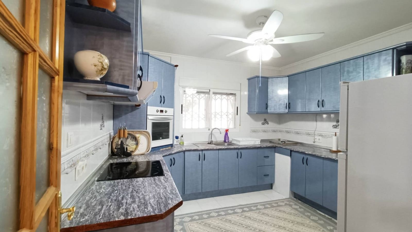 3 soveværelse Finca/Landehus til salg i Albatera med swimmingpool garage - € 259.950 (Ref: 9449711)