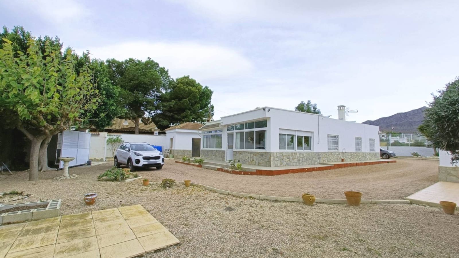 3 soveværelse Finca/Landehus til salg i Albatera med swimmingpool garage - € 259.950 (Ref: 9449711)