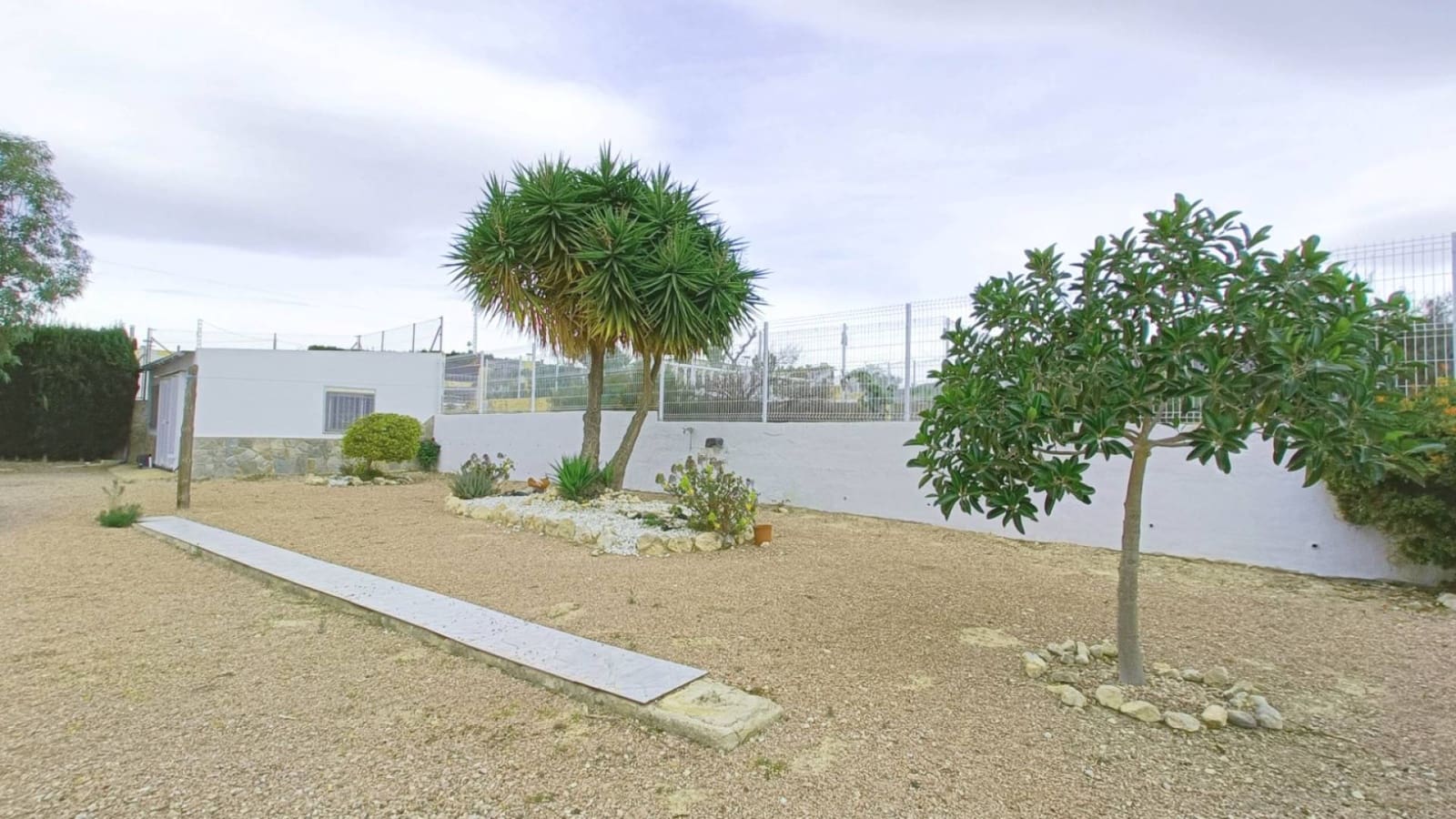 3 soveværelse Finca/Landehus til salg i Albatera med swimmingpool garage - € 259.950 (Ref: 9449711)