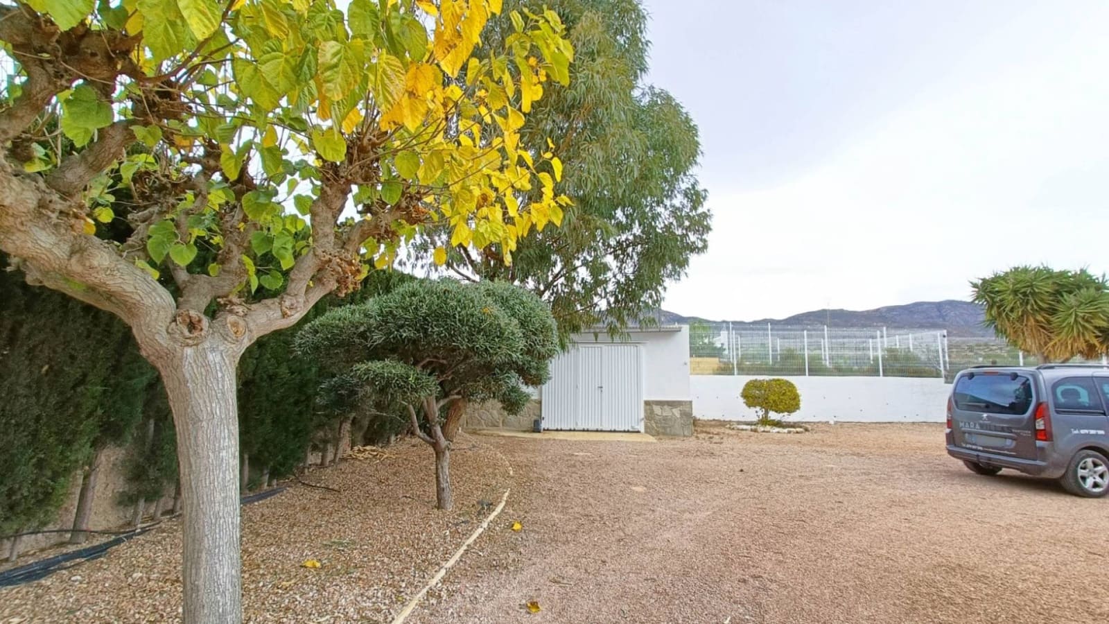 3 soveværelse Finca/Landehus til salg i Albatera med swimmingpool garage - € 259.950 (Ref: 9449711)