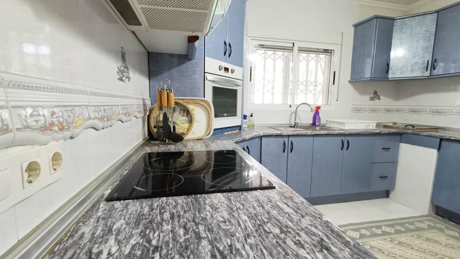 3 soveværelse Finca/Landehus til salg i Albatera med swimmingpool garage - € 259.950 (Ref: 9449711)