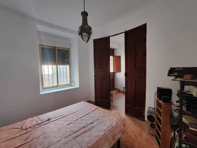 6 makuuhuone Rivitalo myytävänä paikassa La Ñora, Murcia kaupunki - 220 000 € (Ref: 9622659)