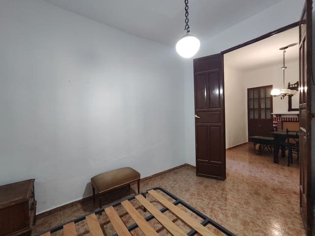 6 makuuhuone Rivitalo myytävänä paikassa La Ñora, Murcia kaupunki - 220 000 € (Ref: 9622659)