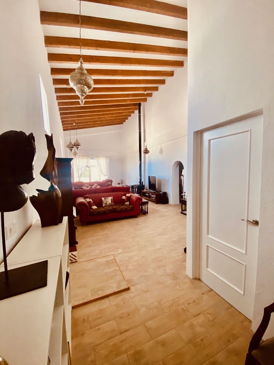 5 Zimmer Villa zu verkaufen in Barbarroja mit Pool Garage - 475.000 € (Ref: 9713608)