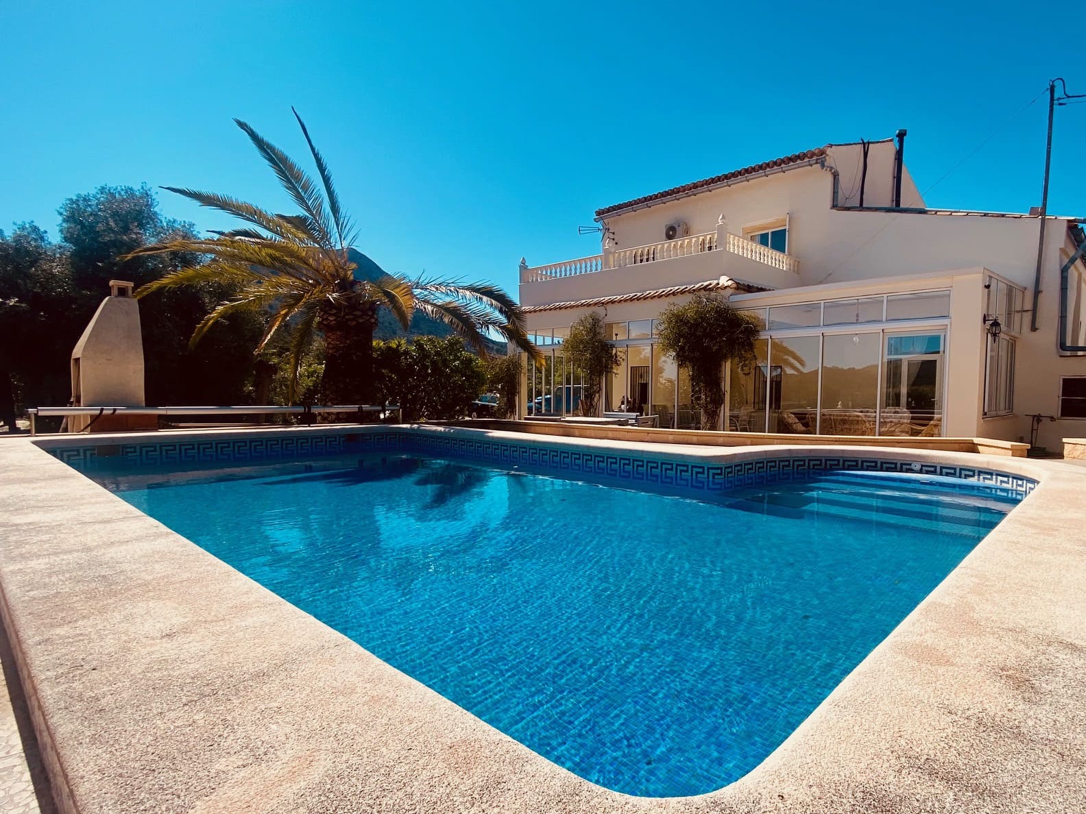 5 Zimmer Villa zu verkaufen in Barbarroja mit Pool Garage - 475.000 € (Ref: 9713608)