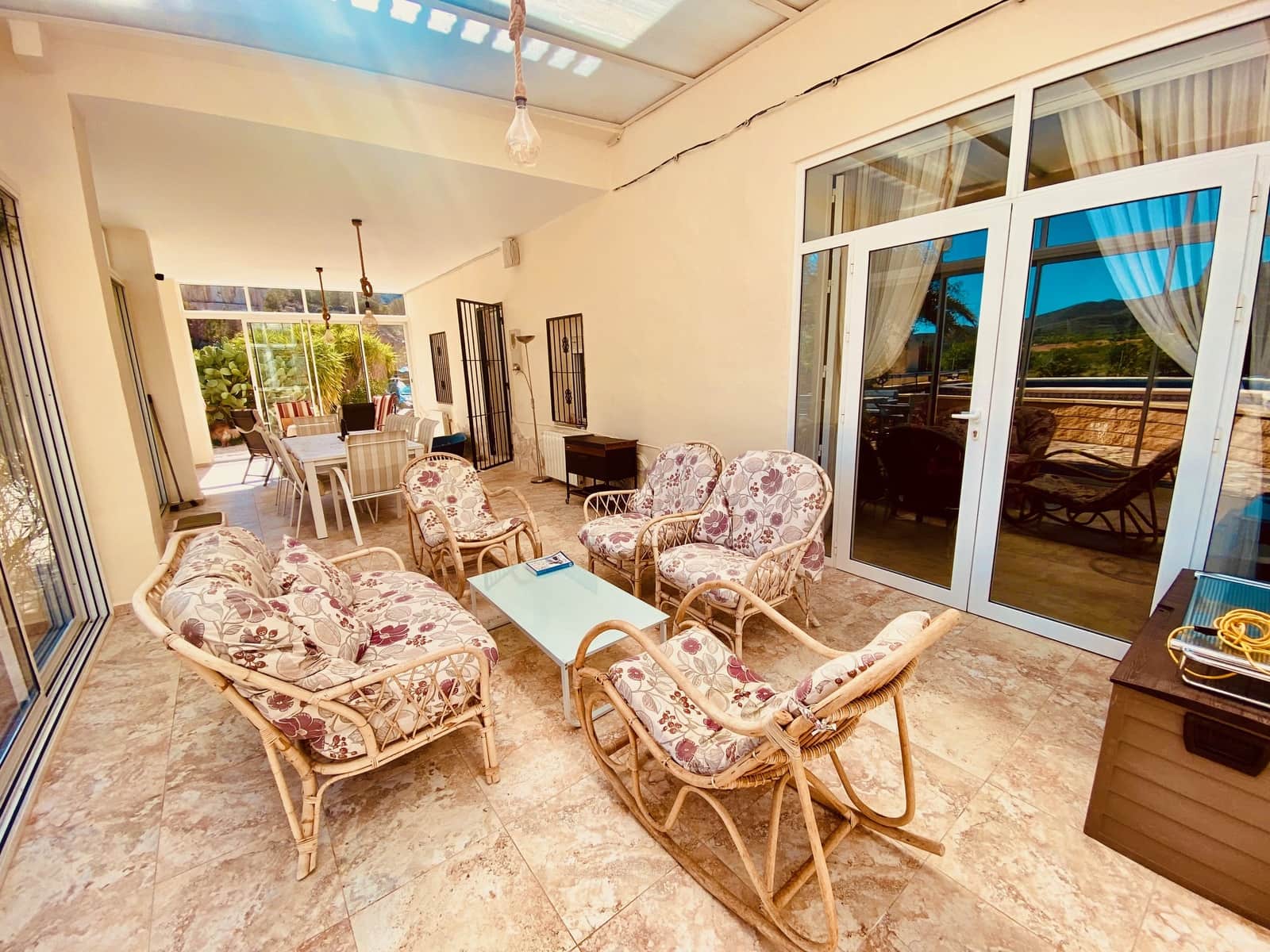 5 Zimmer Villa zu verkaufen in Barbarroja mit Pool Garage - 475.000 € (Ref: 9713608)