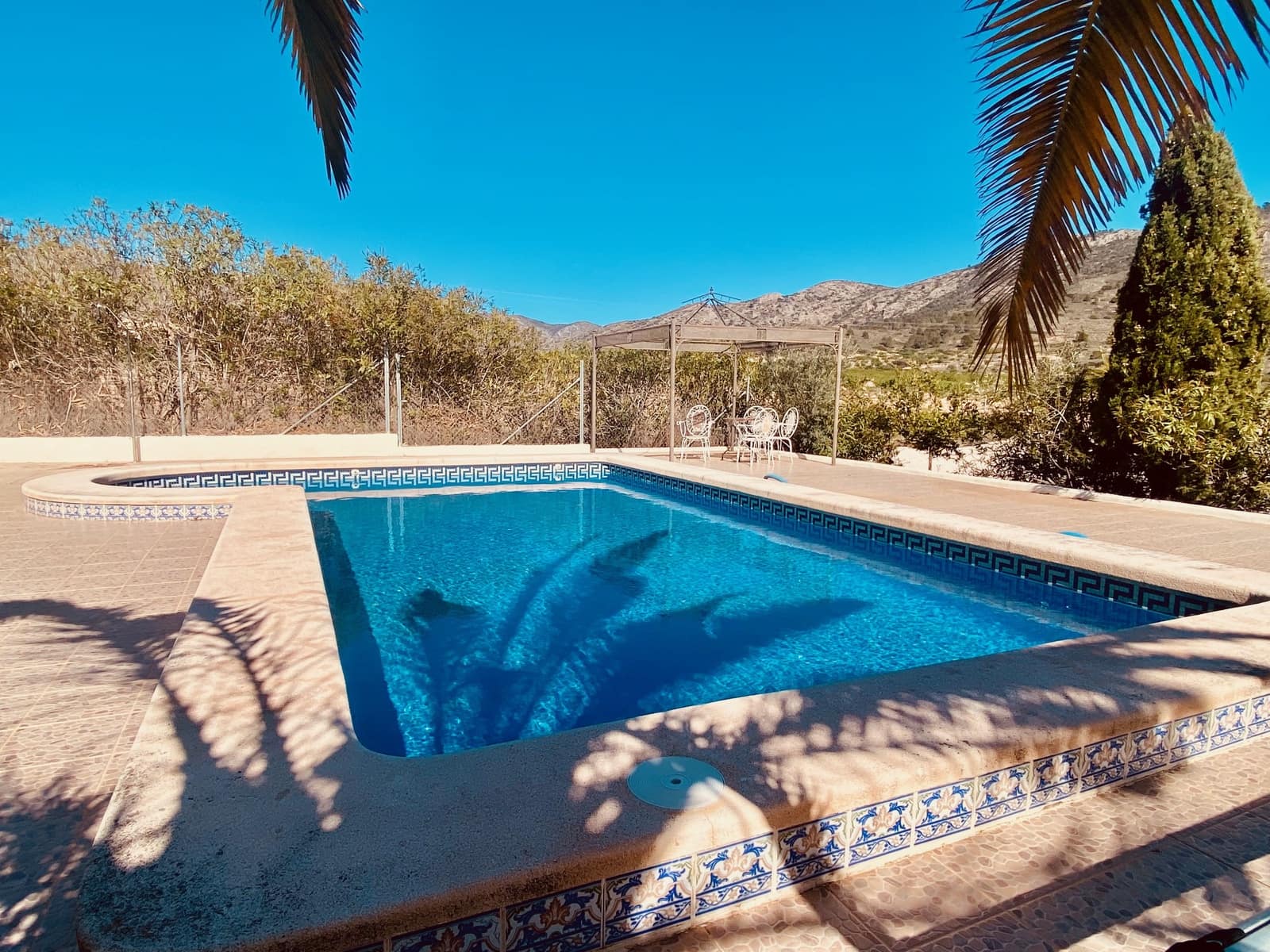 5 Zimmer Villa zu verkaufen in Barbarroja mit Pool Garage - 475.000 € (Ref: 9713608)