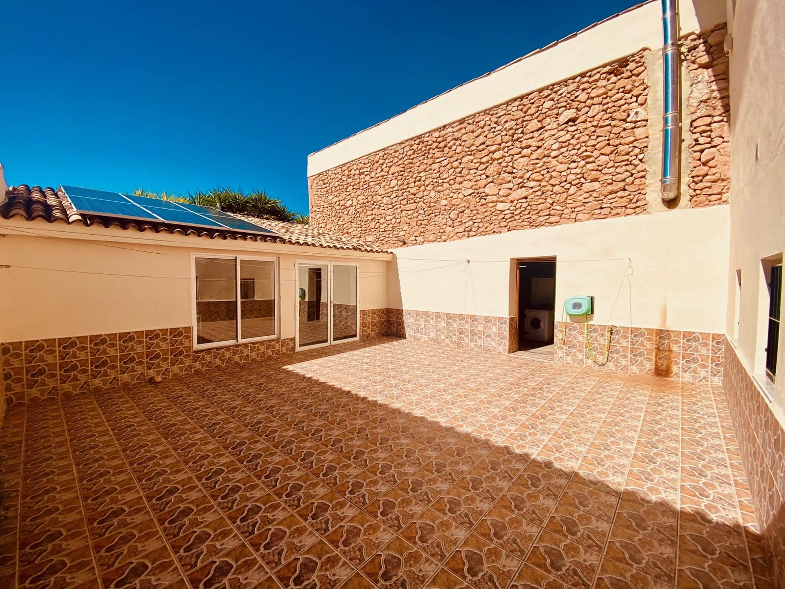 5 Zimmer Villa zu verkaufen in Barbarroja mit Pool Garage - 475.000 € (Ref: 9713608)