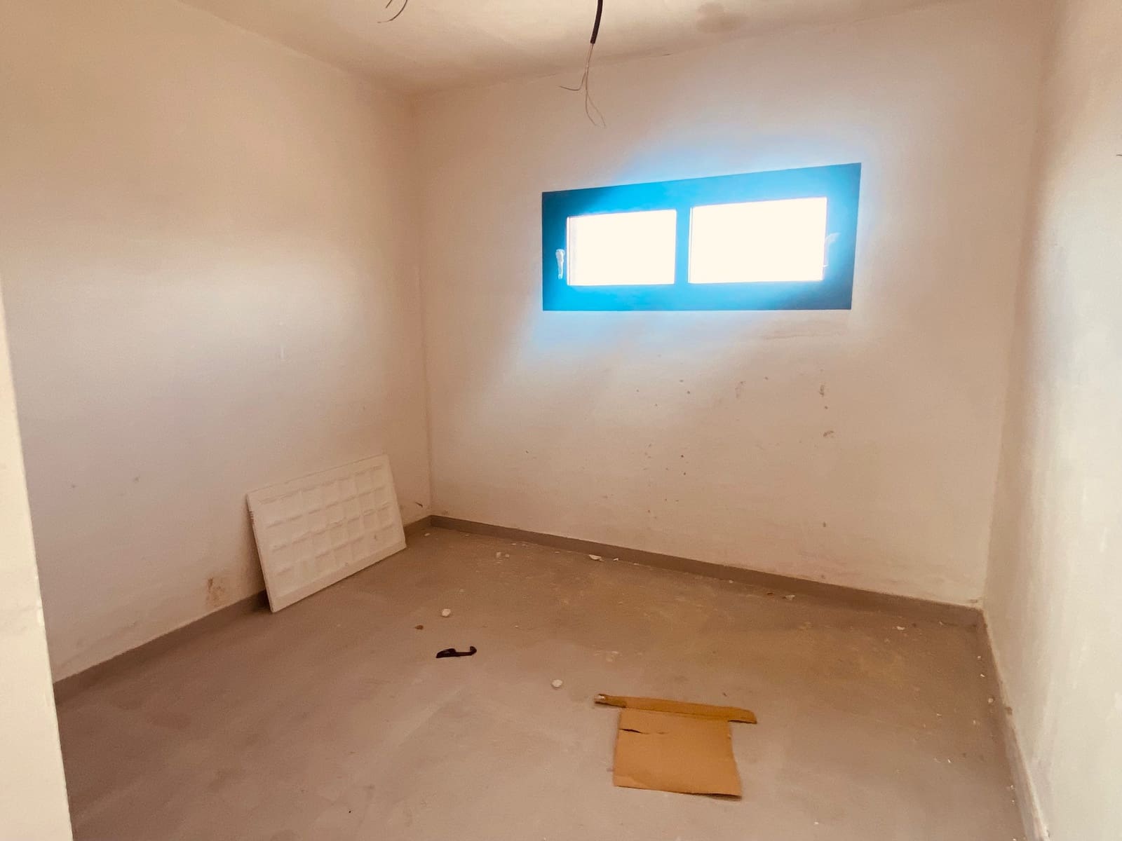 3 makuuhuone Huvila myytävänä paikassa Macisvenda mukana uima-altaan 
autotalli - 419 950 € (Ref: 9778972)