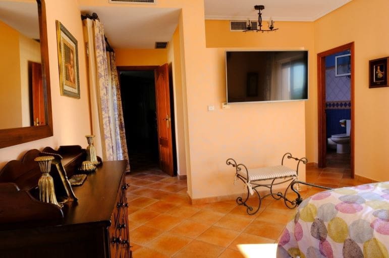 Finca/Casa Rural de 5 habitaciones en Orihuela en venta con piscina garaje - 675.000 € (Ref: 9802919)