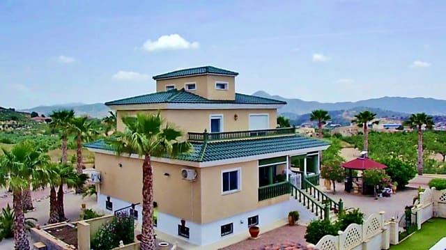 4 sovrum Villa till salu i Macisvenda, Abanilla med pool garage - 475 000 € (Ref: 9814997)