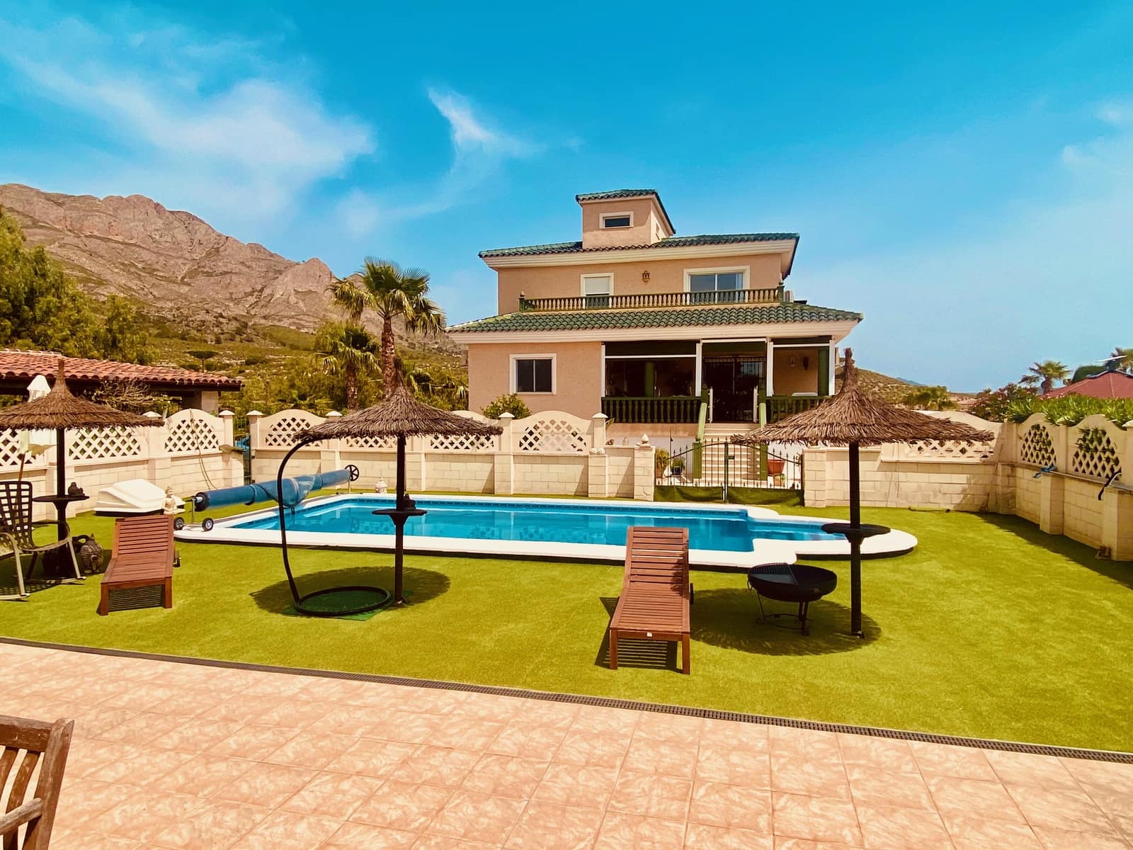 4 sovrum Villa till salu i Macisvenda med pool garage - 475 000 € (Ref: 9814997)