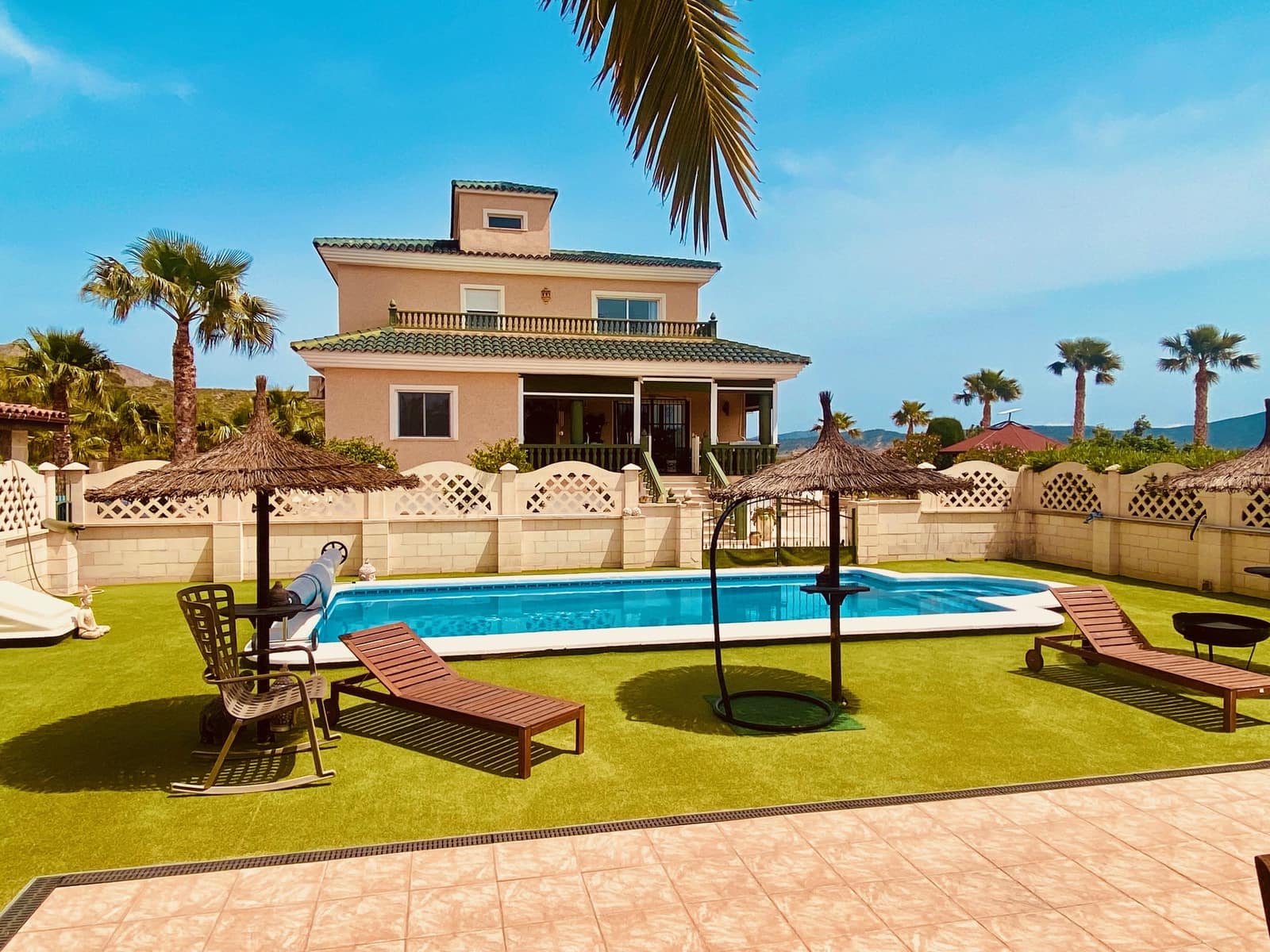 4 sovrum Villa till salu i Macisvenda med pool garage - 475 000 € (Ref: 9814997)