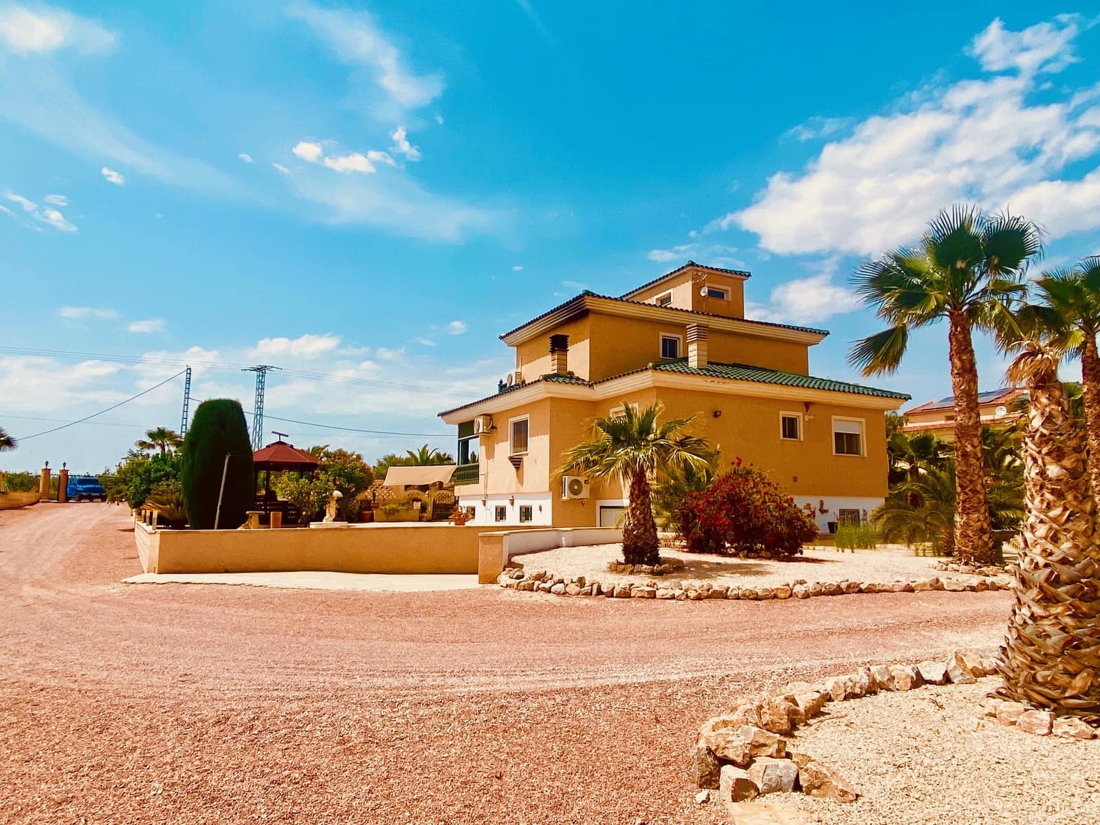 4 sovrum Villa till salu i Macisvenda med pool garage - 475 000 € (Ref: 9814997)