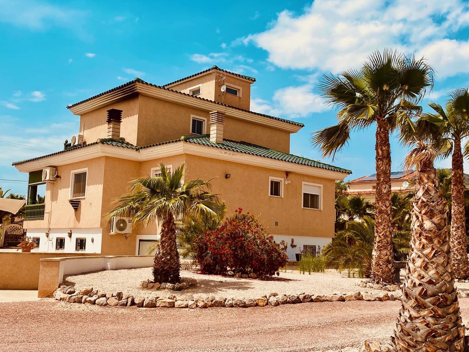 4 sovrum Villa till salu i Macisvenda med pool garage - 475 000 € (Ref: 9814997)