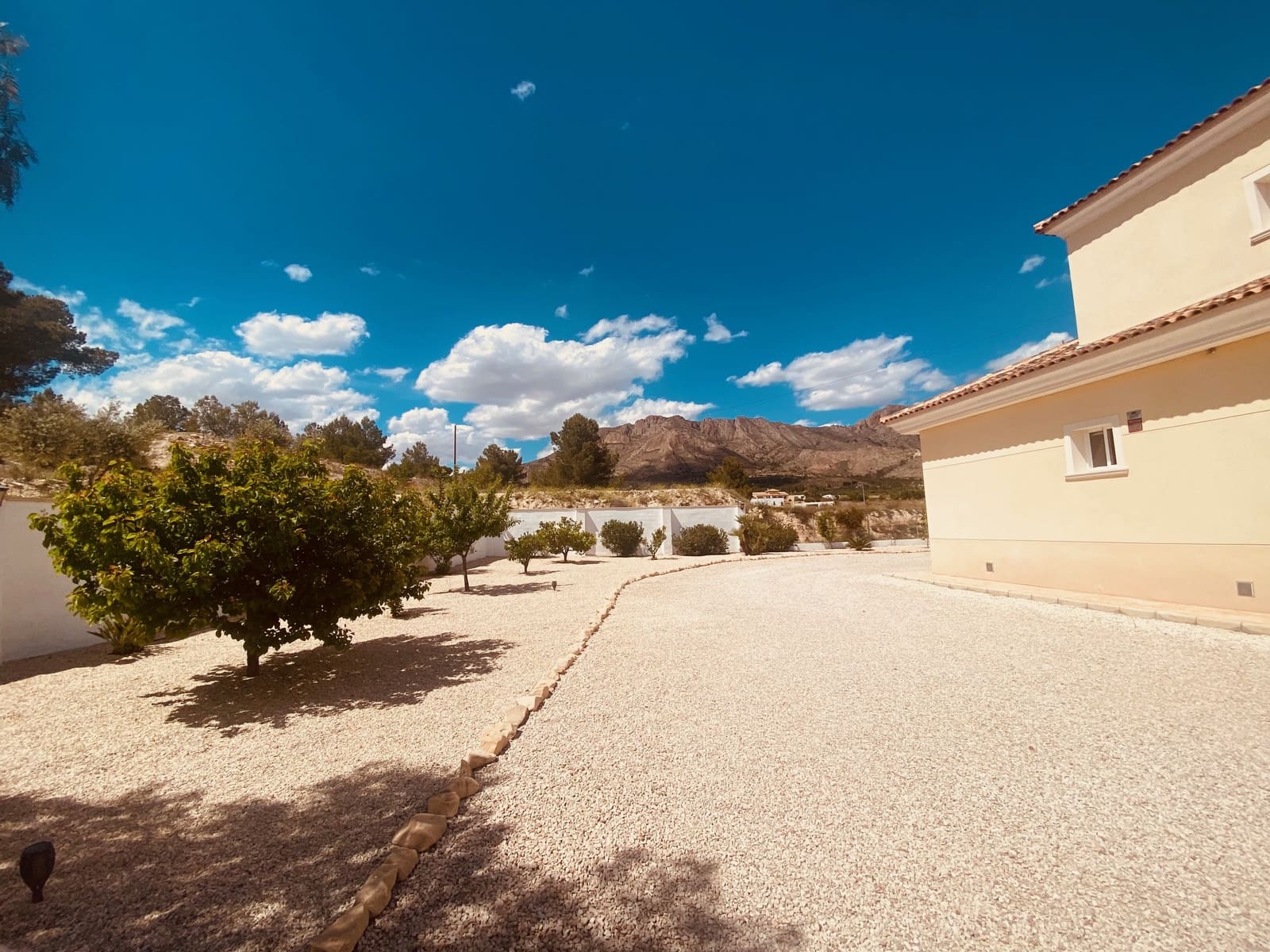 Chalet de 4 habitaciones en Macisvenda en venta con piscina garaje - 479.000 € (Ref: 9825741)