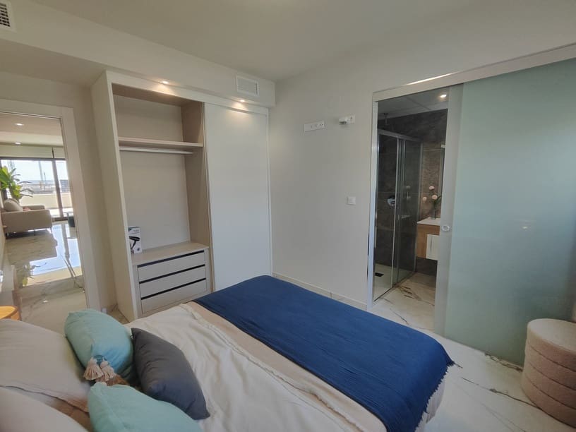 2 soveværelse Lejlighed til salg i Ciudad Quesada med swimmingpool garage - € 342.000 (Ref: 9841085)