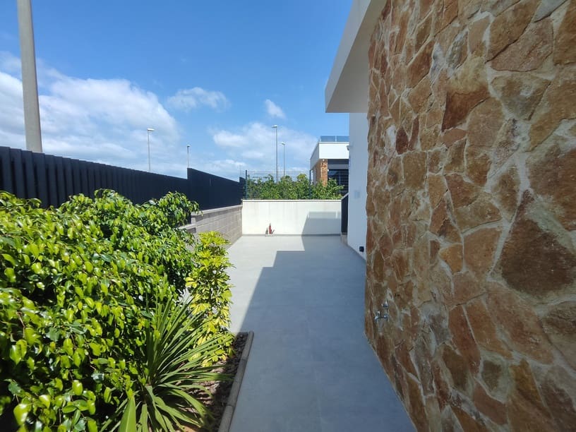 3 bedroom Townhouse for sale in Ciudad Quesada with pool - € 549,000 (Ref: 9841089)