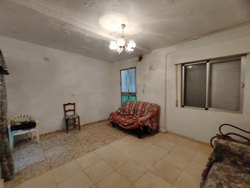 5 slaapkamer Finca/Landhuis te koop in Fortuna met garage - € 119.000 (Ref: 9850294)