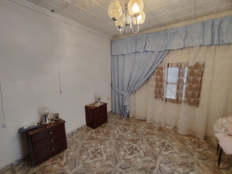 5 slaapkamer Finca/Landhuis te koop in Fortuna met garage - € 119.000 (Ref: 9850294)