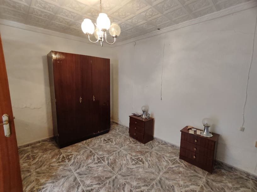 5 slaapkamer Finca/Landhuis te koop in Fortuna met garage - € 119.000 (Ref: 9850294)