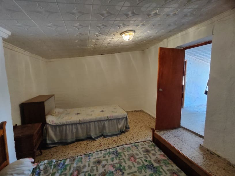 5 slaapkamer Finca/Landhuis te koop in Fortuna met garage - € 119.000 (Ref: 9850294)
